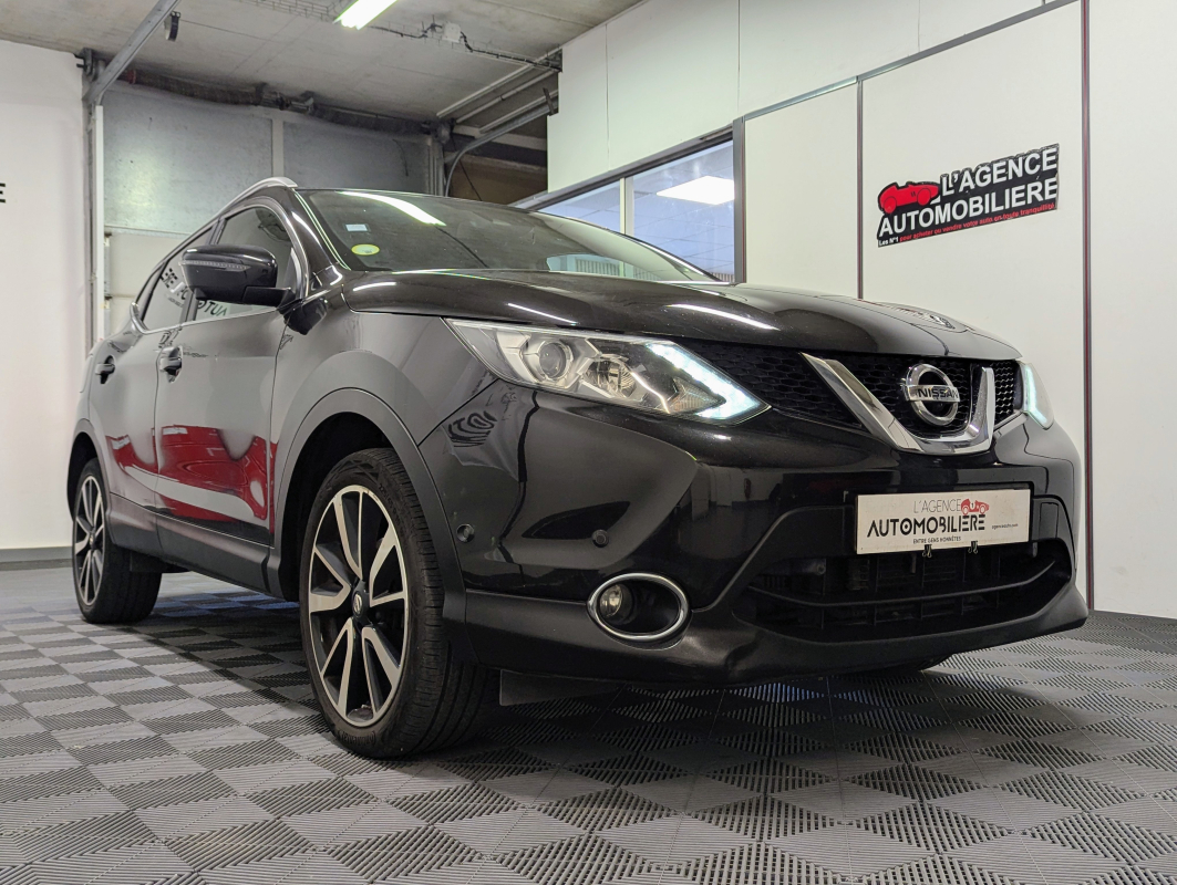 Nissan Qashqai — 5