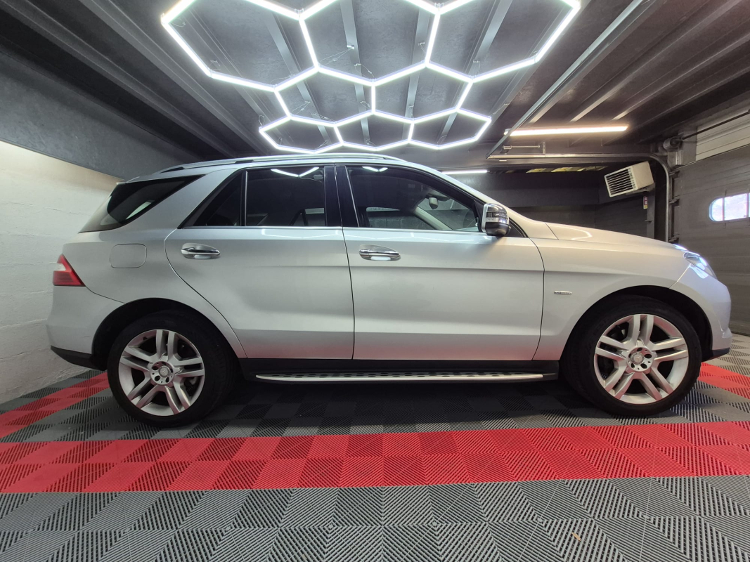 Mercedes ML — 4