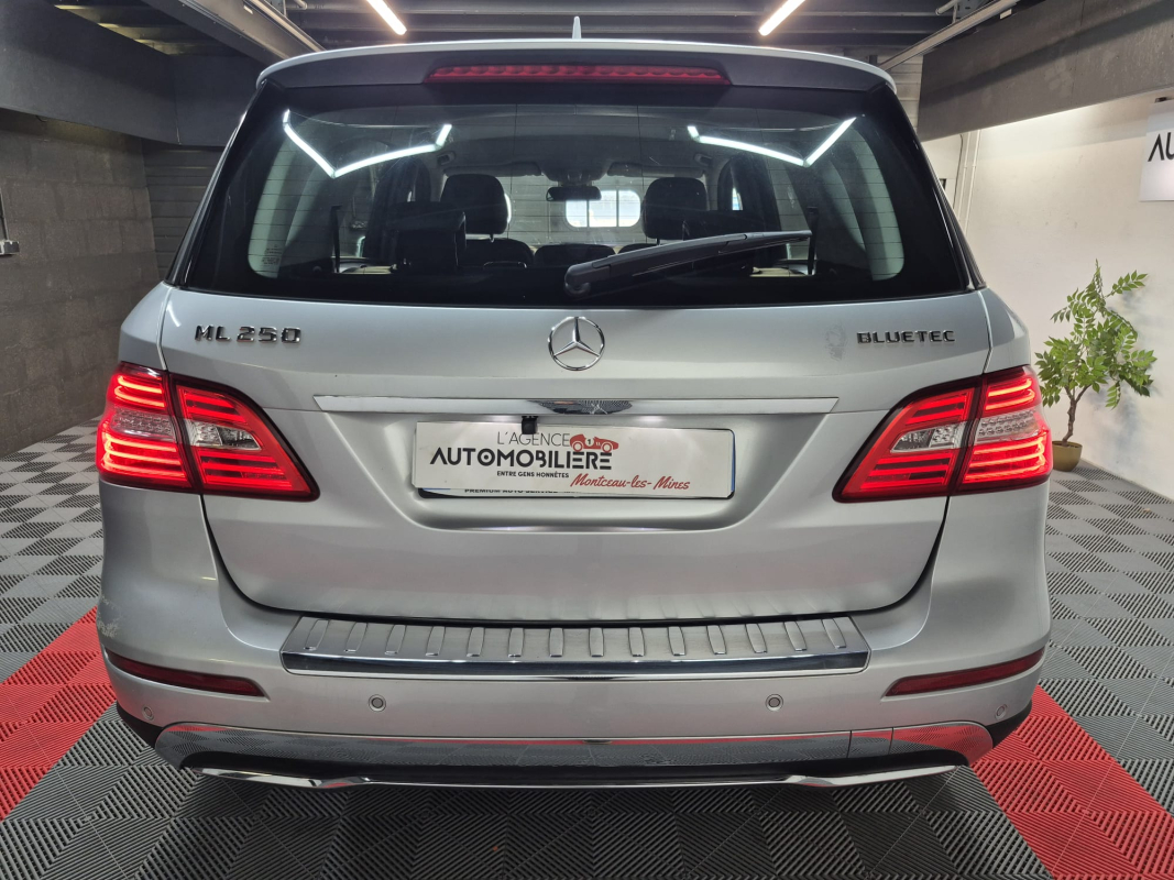 Mercedes ML — 6