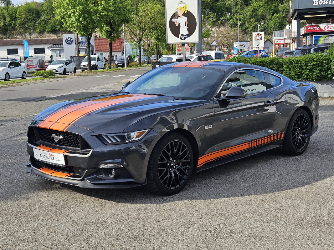 Ford Mustang Fastback — 5