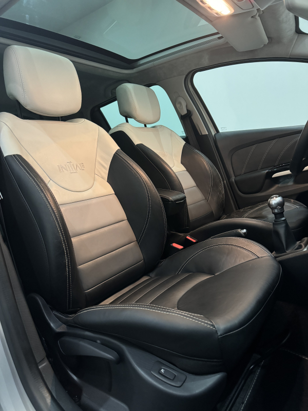 Renault Clio — 13