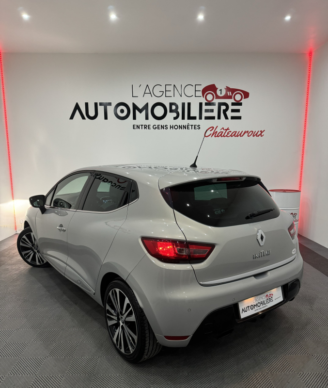 Renault Clio — 7