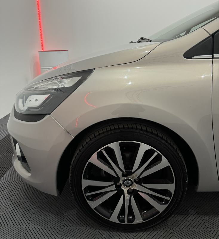Renault Clio — 20