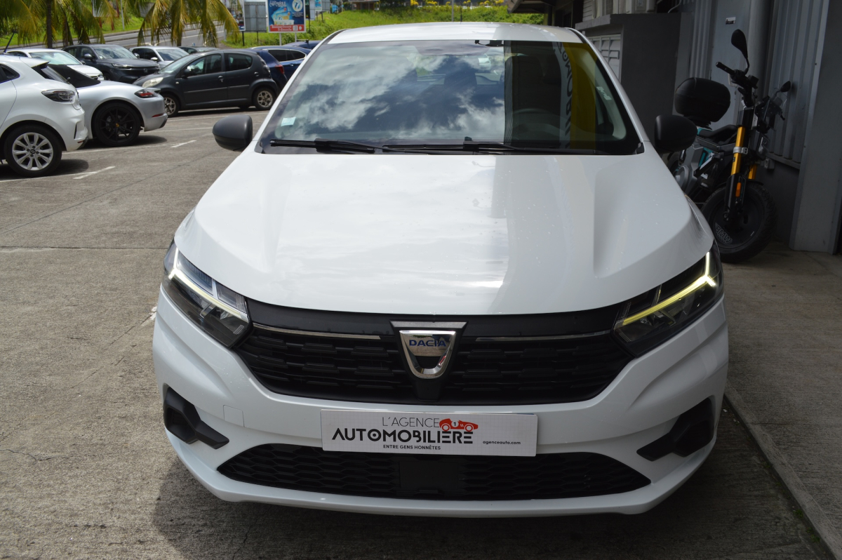Dacia Sandero — 3