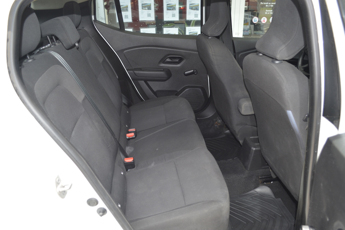 Dacia Sandero — 11