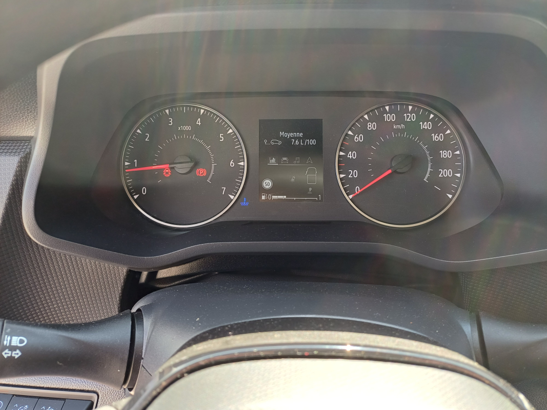 Renault Trafic — 11