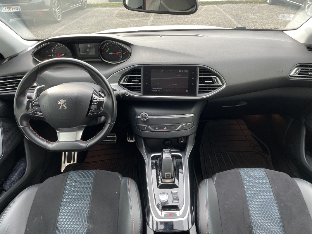 Peugeot 308 — 13