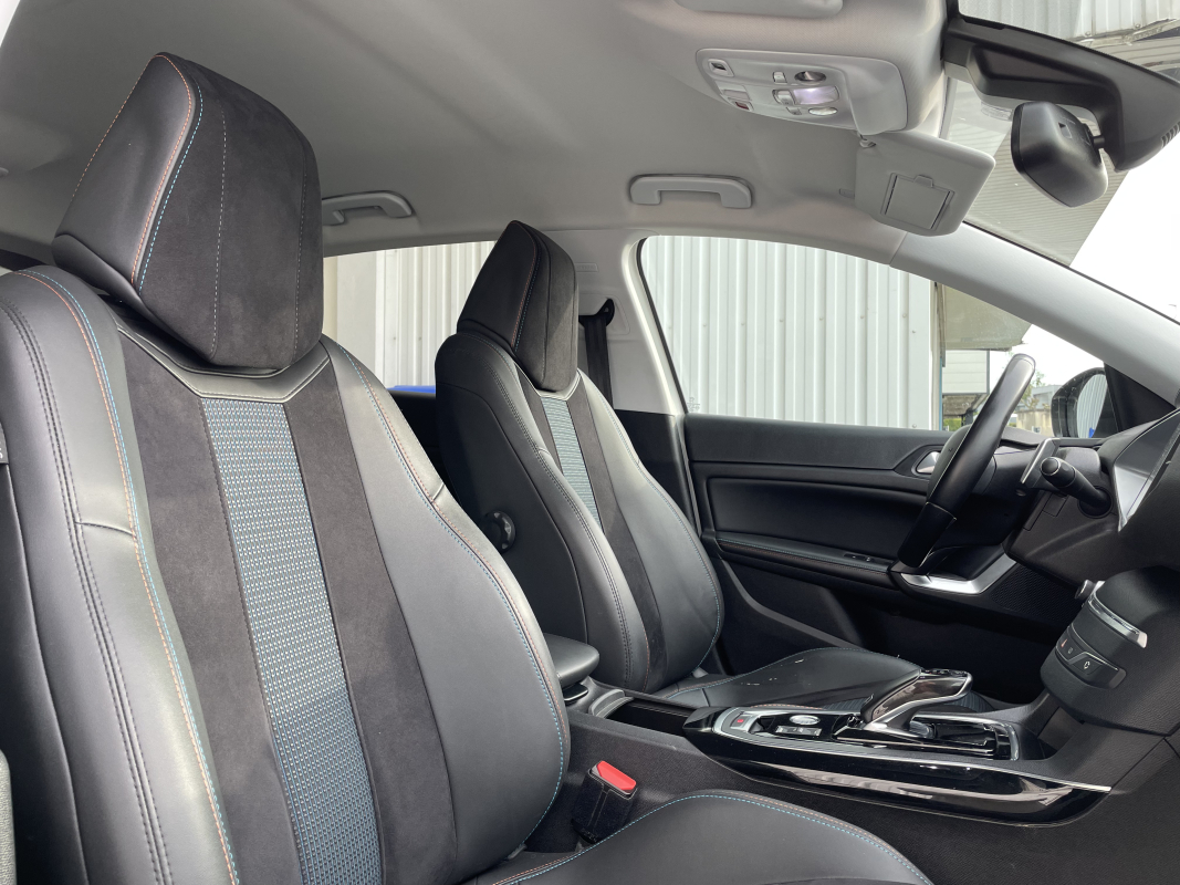 Peugeot 308 — 18