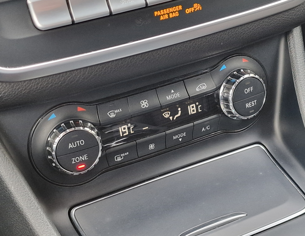 Mercedes Classe CLA — 13