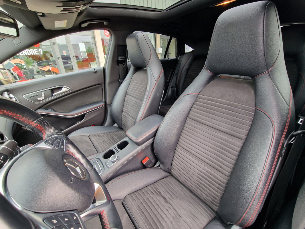 Mercedes Classe CLA — 17
