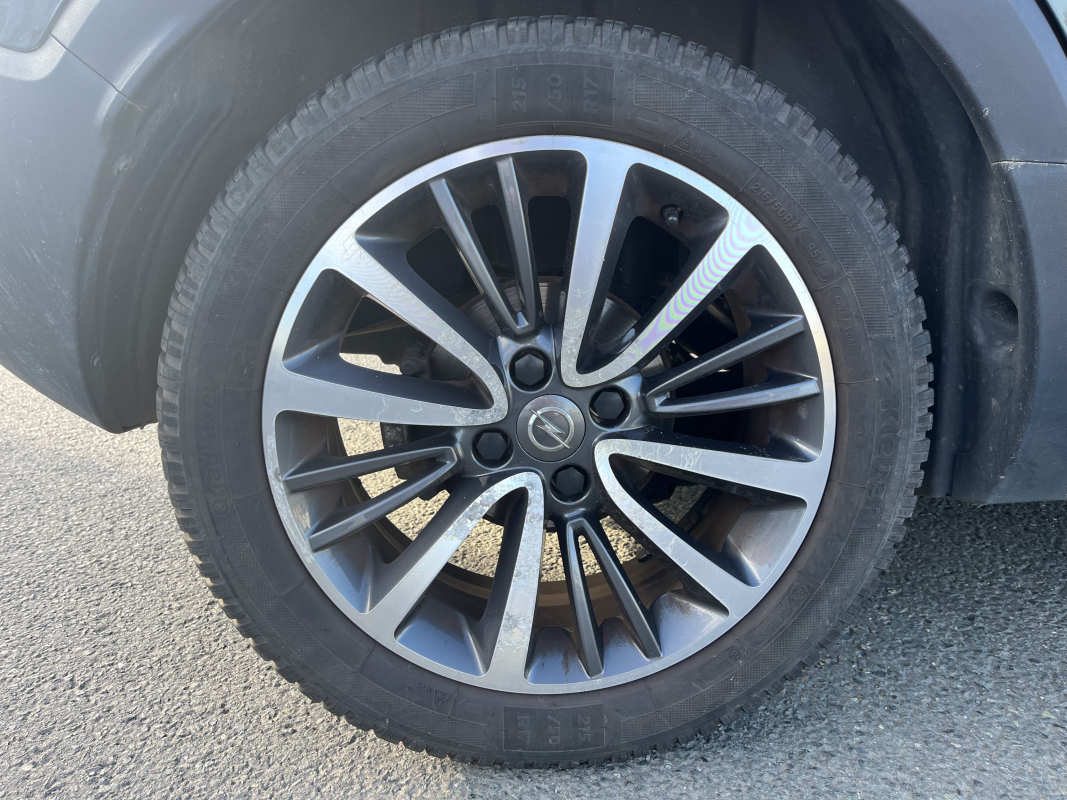 Opel Crossland x — 17