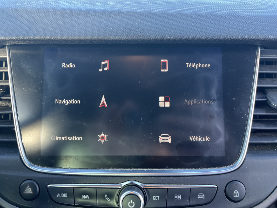 Opel Crossland x — 25