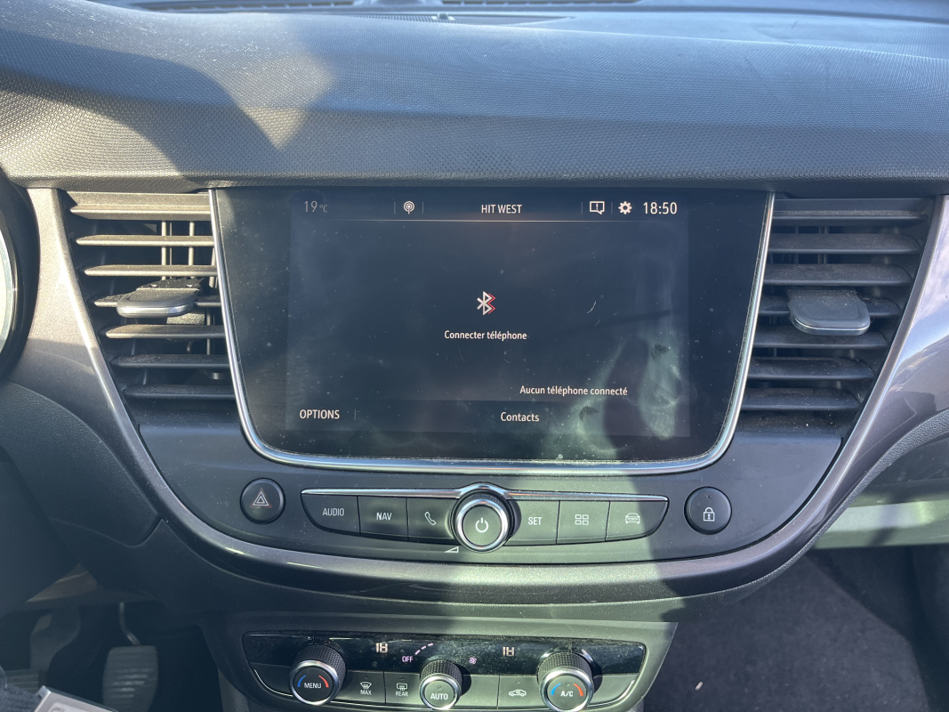 Opel Crossland x — 27