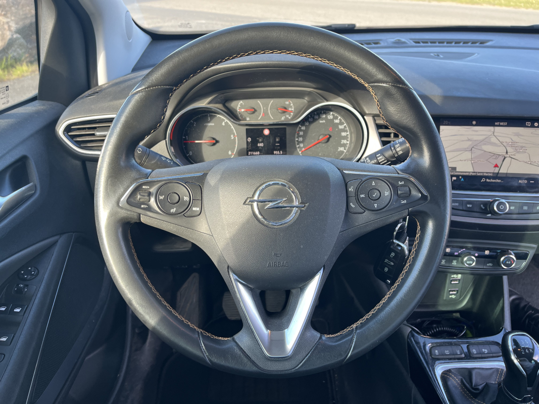 Opel Crossland x — 16