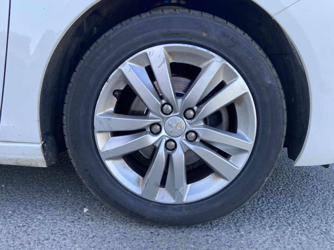 Peugeot 308 — 31