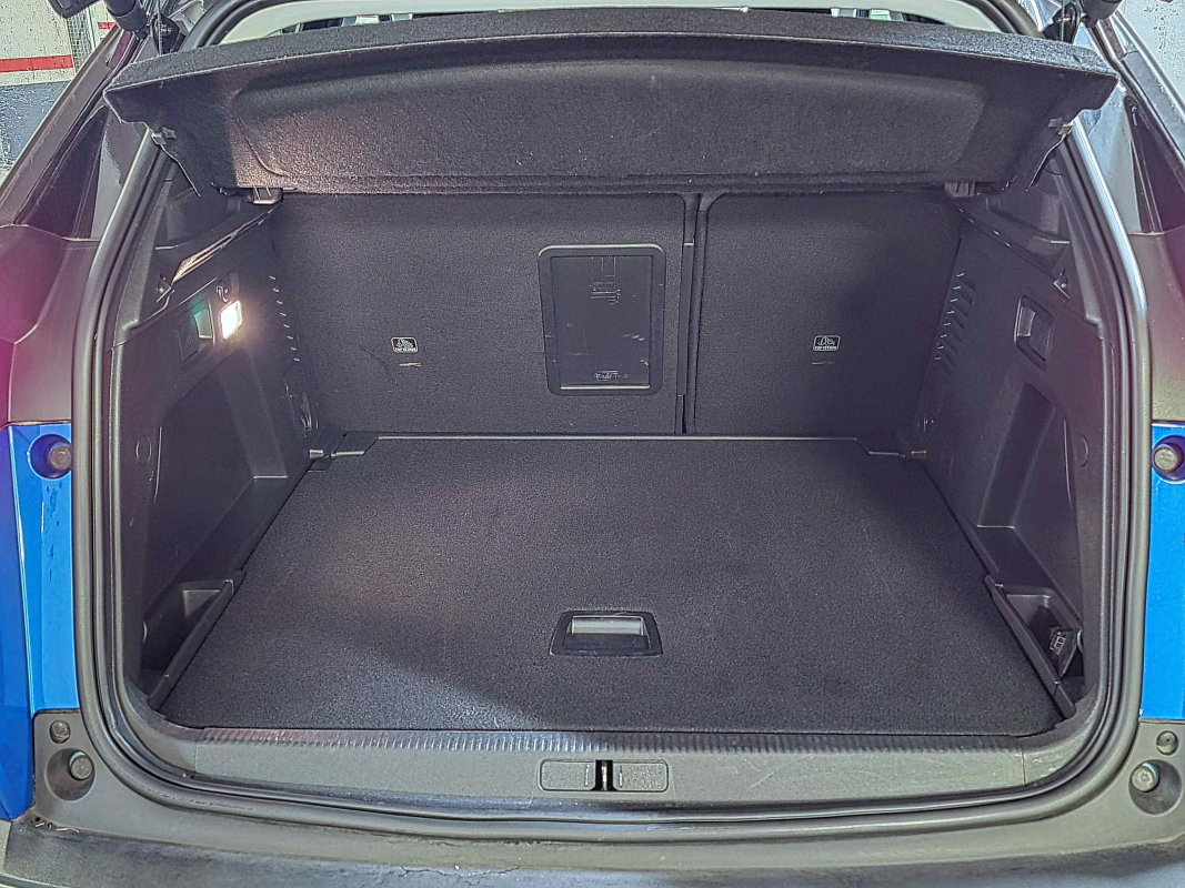 Peugeot 3008 — 11