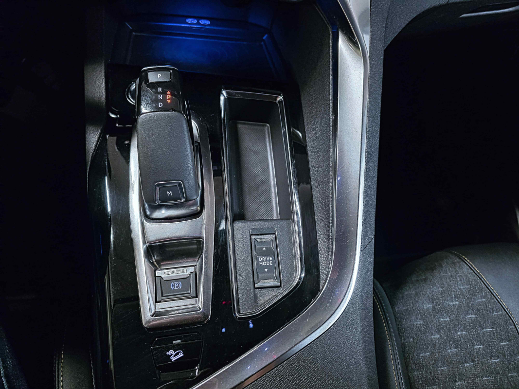 Peugeot 3008 — 18