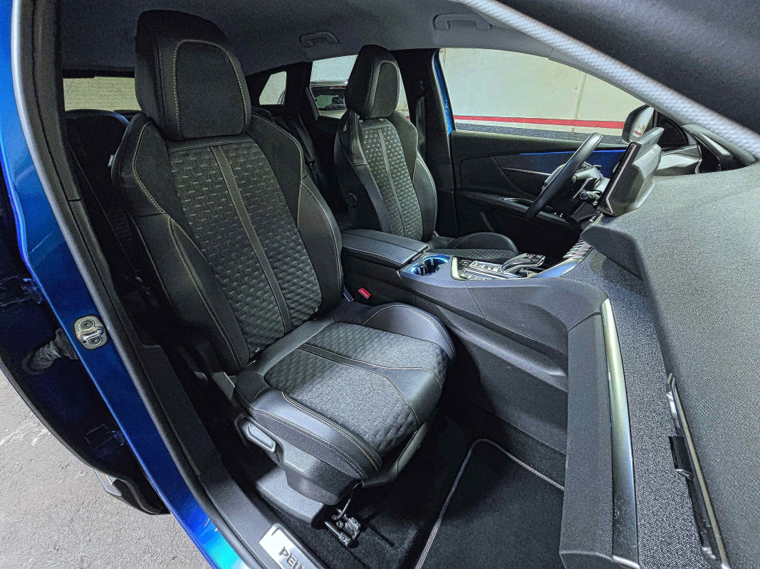 Peugeot 3008 — 24