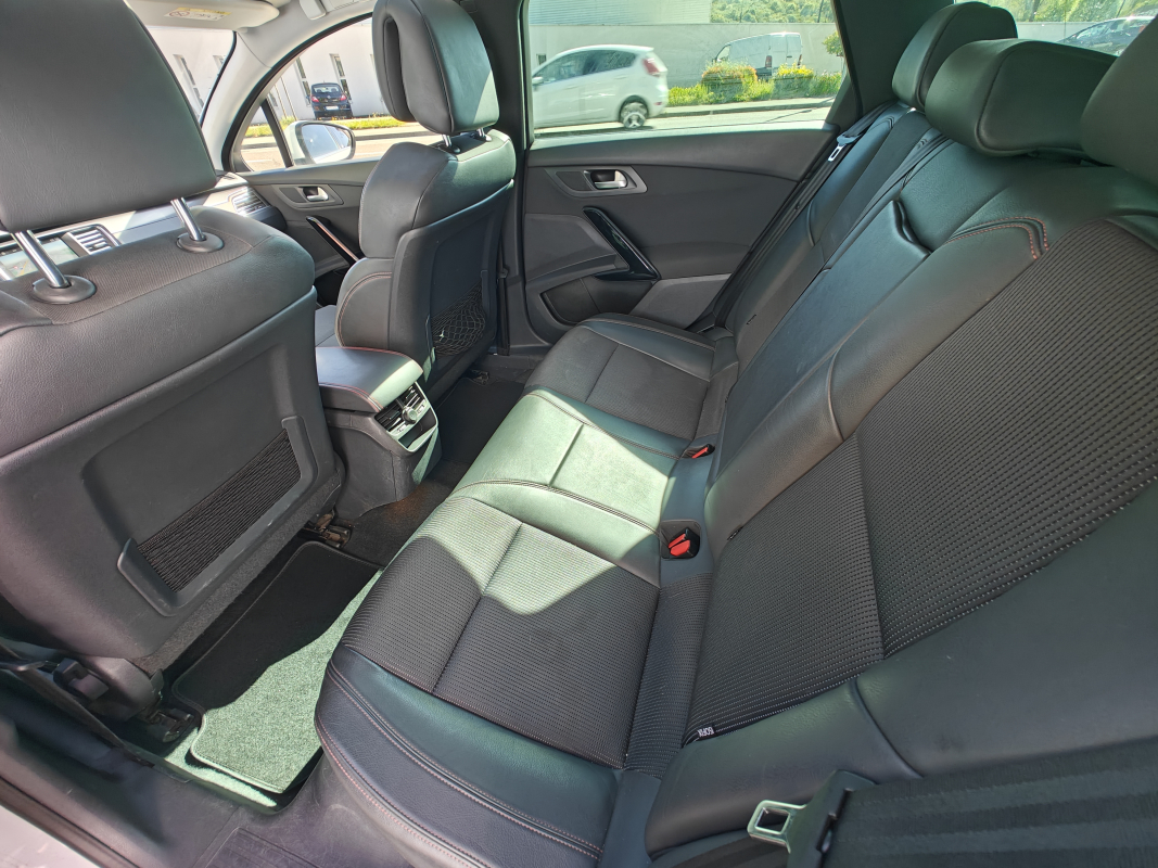Peugeot 508 SW — 12