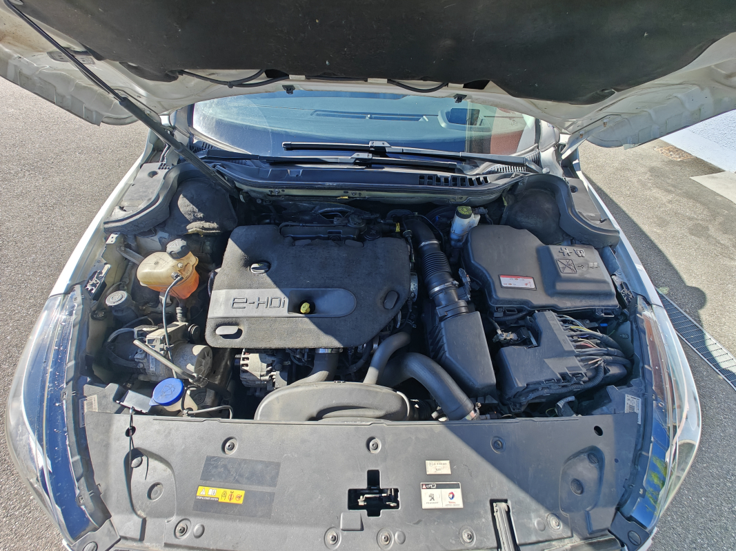 Peugeot 508 SW — 40