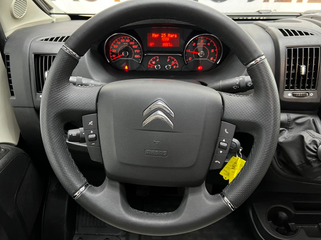LMC Innovan 600 — 14