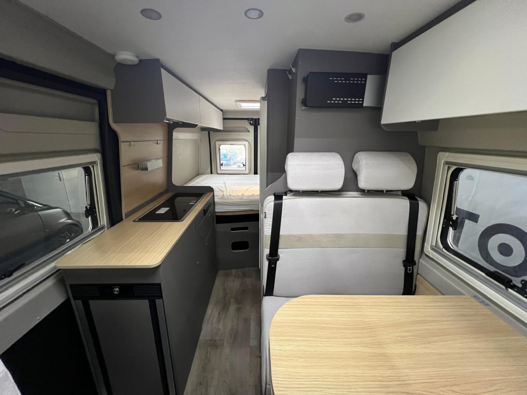 LMC Innovan 600 — 15