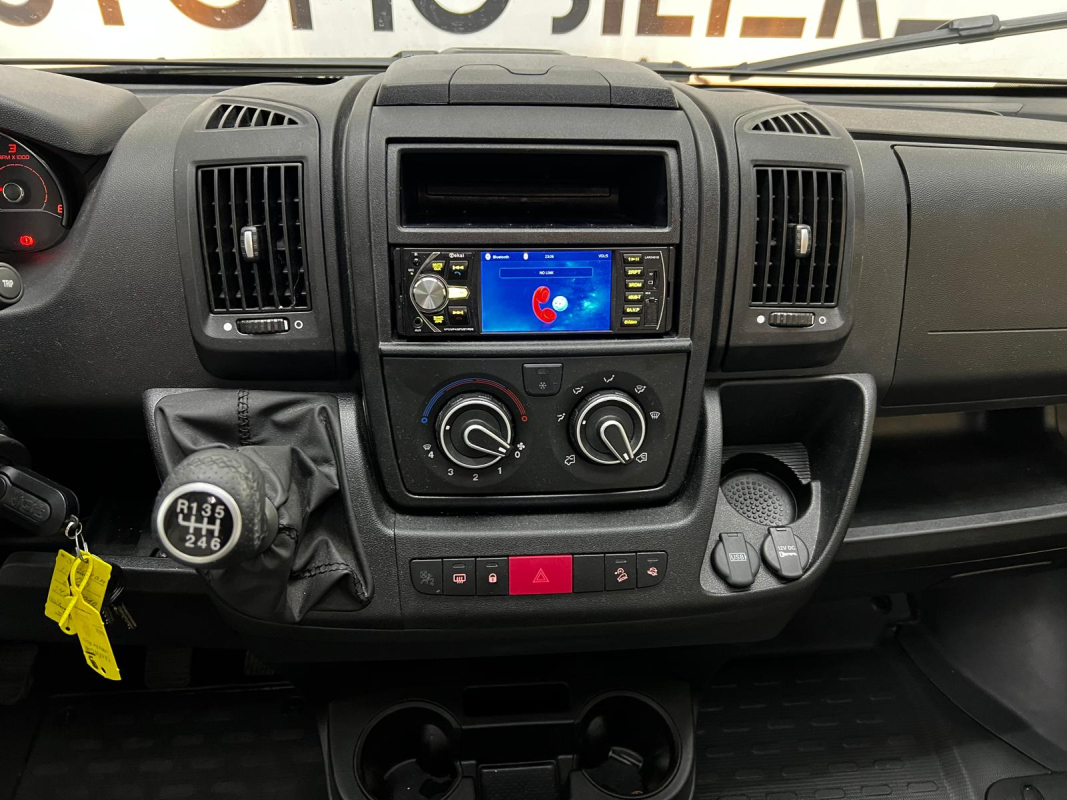 LMC Innovan 600 — 13