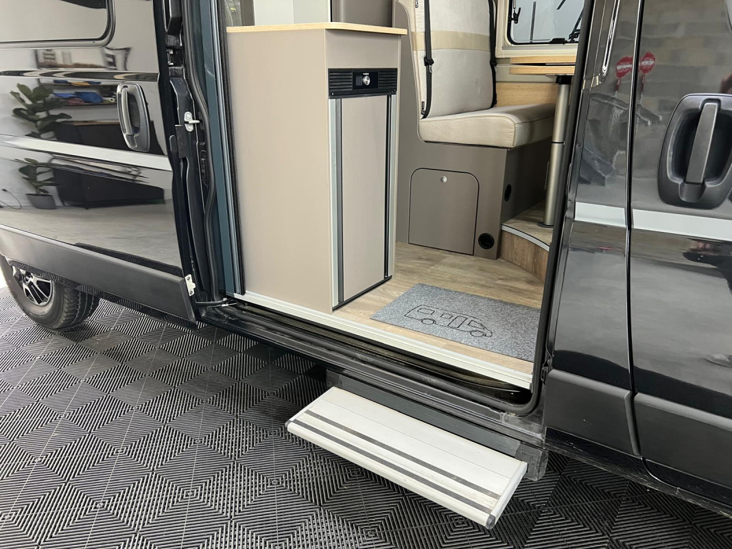 LMC Innovan 600 — 27