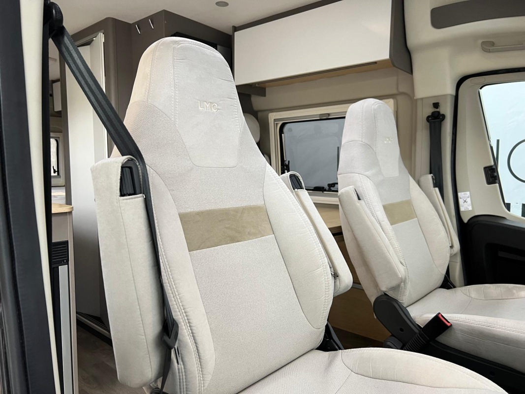 LMC Innovan 600 — 11