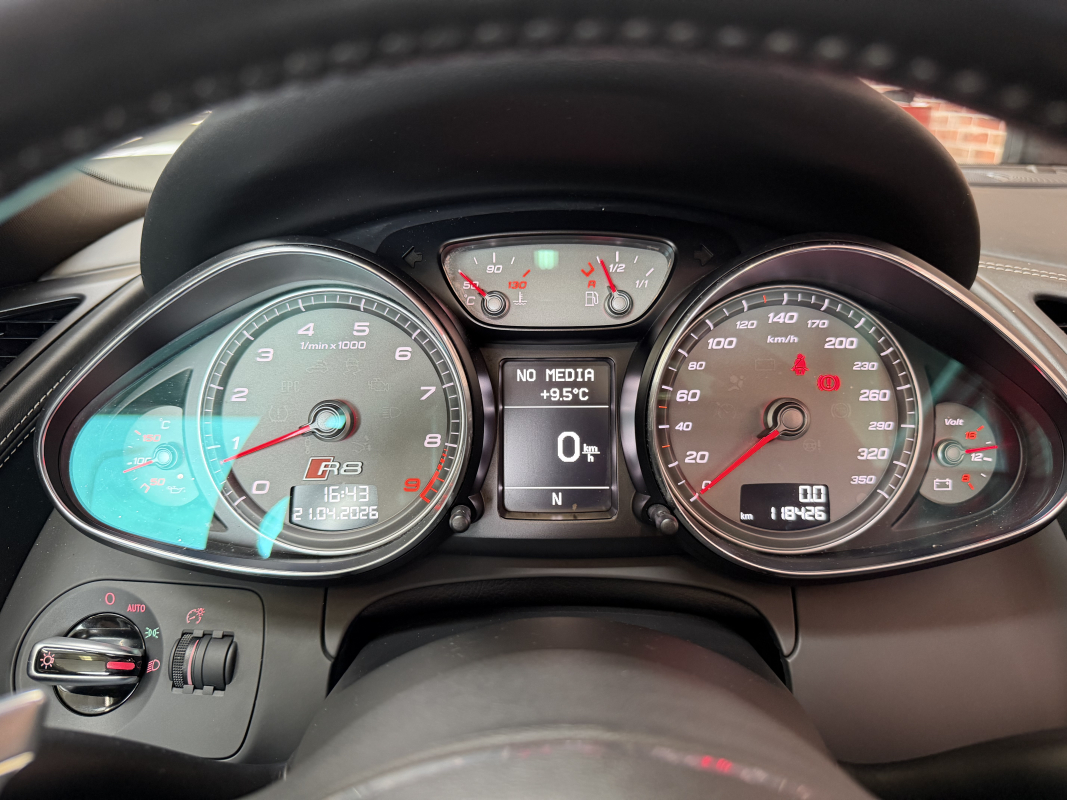 Audi R8 — 36