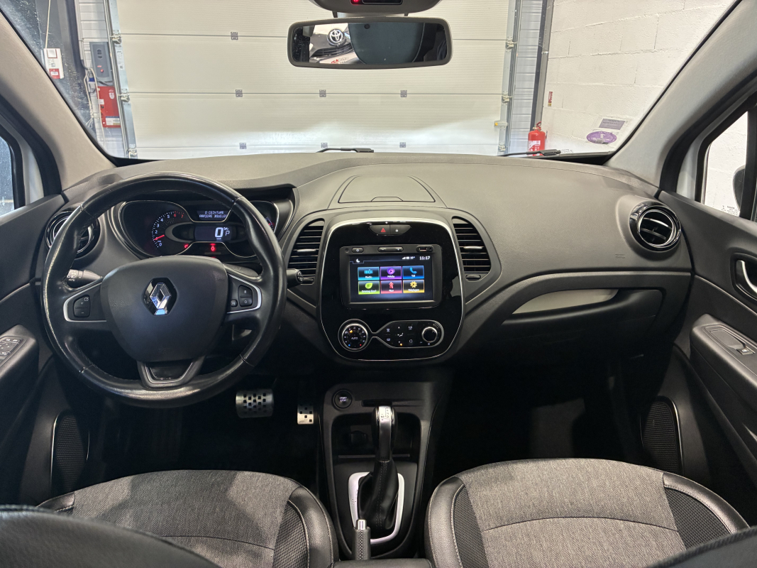 Renault Captur — 21