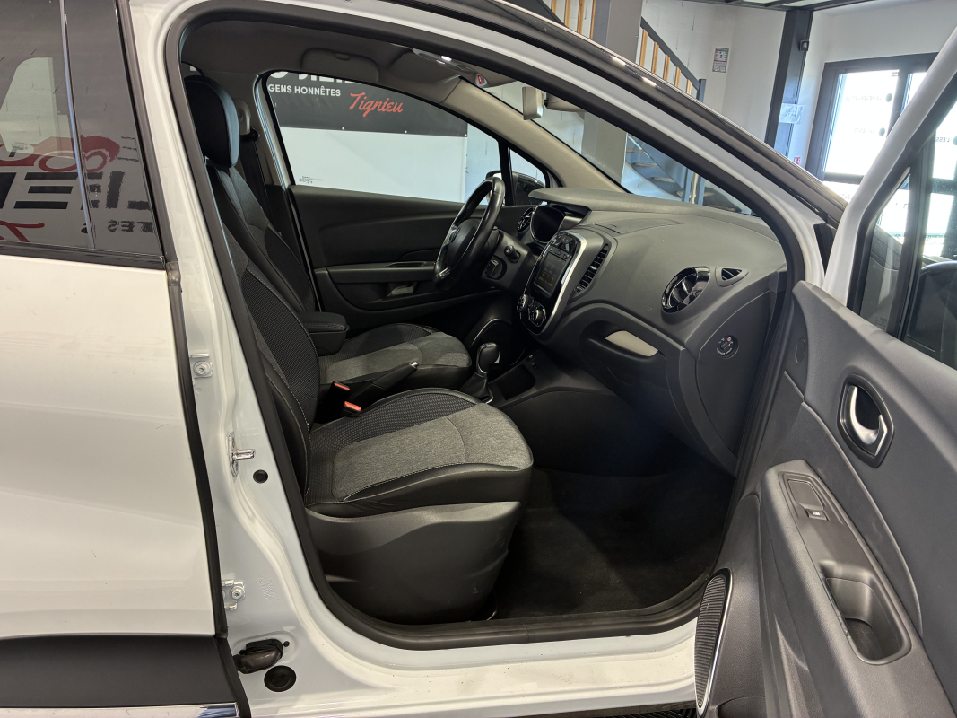 Renault Captur — 19
