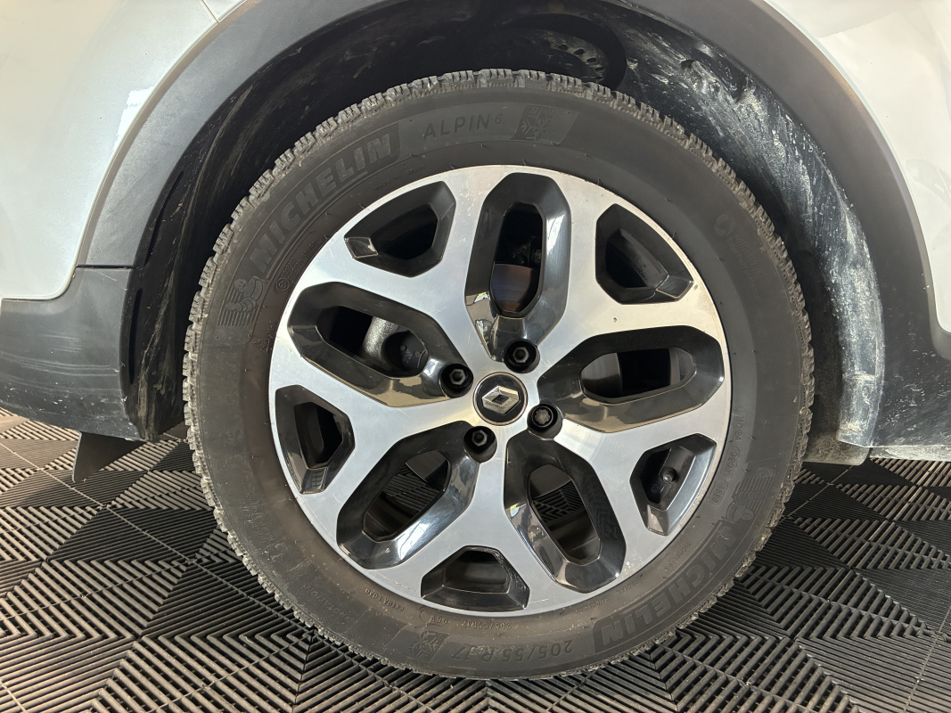 Renault Captur — 28