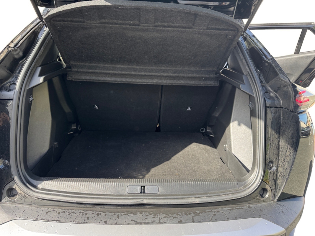 Peugeot 2008 — 21