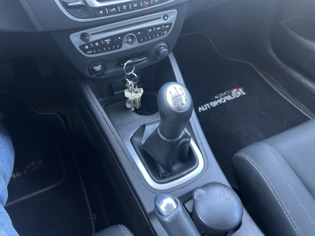 Renault Megane coupe — 20