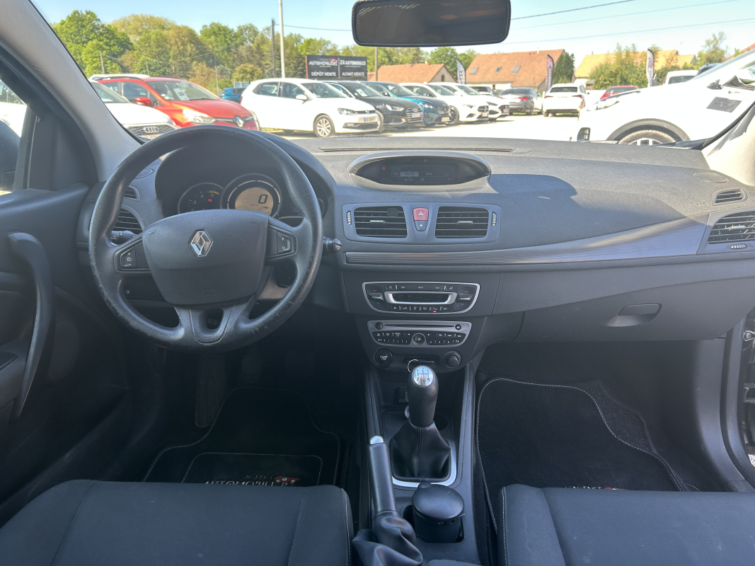 Renault Megane coupe — 11