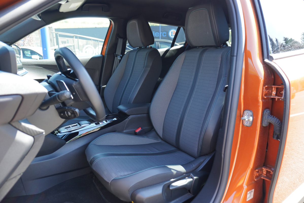 Peugeot 2008 — 9