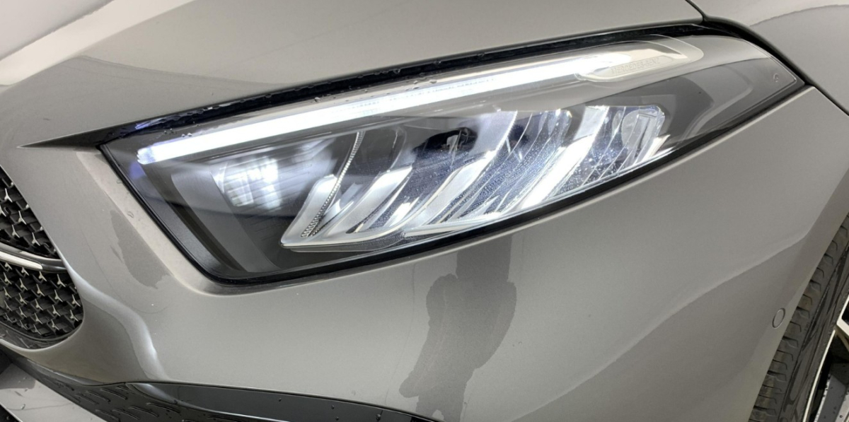 Mercedes Classe A — 18