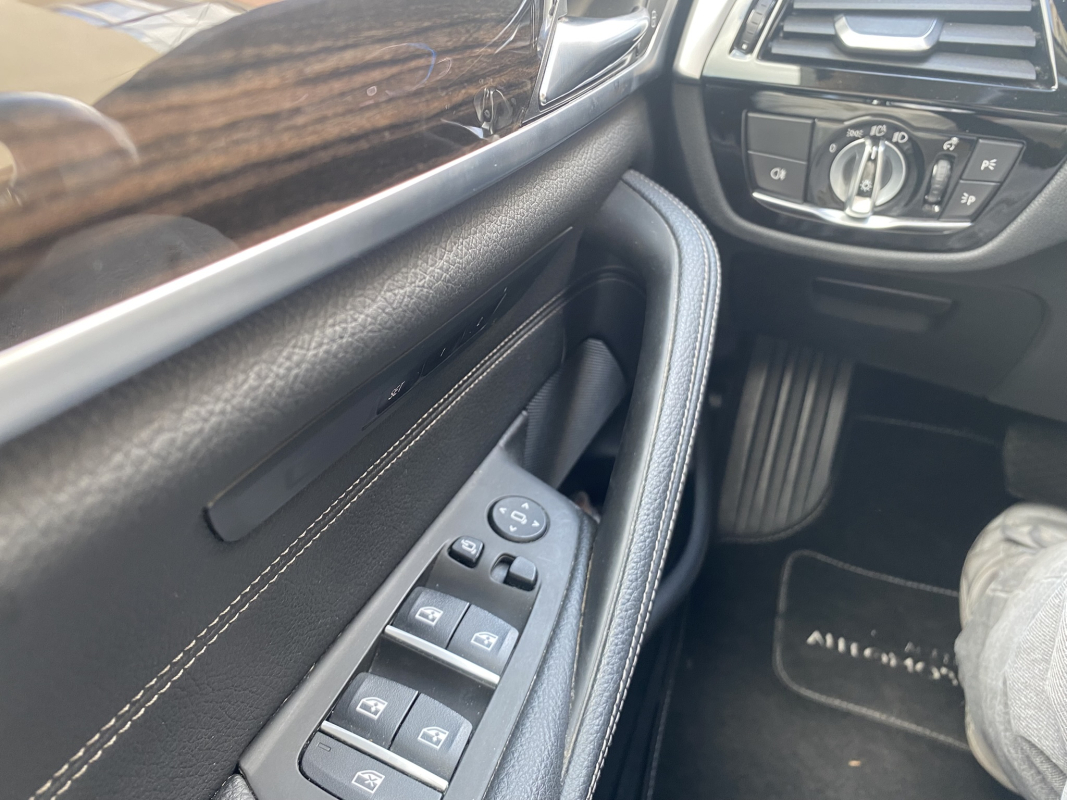 Bmw Série 5 Touring — 25