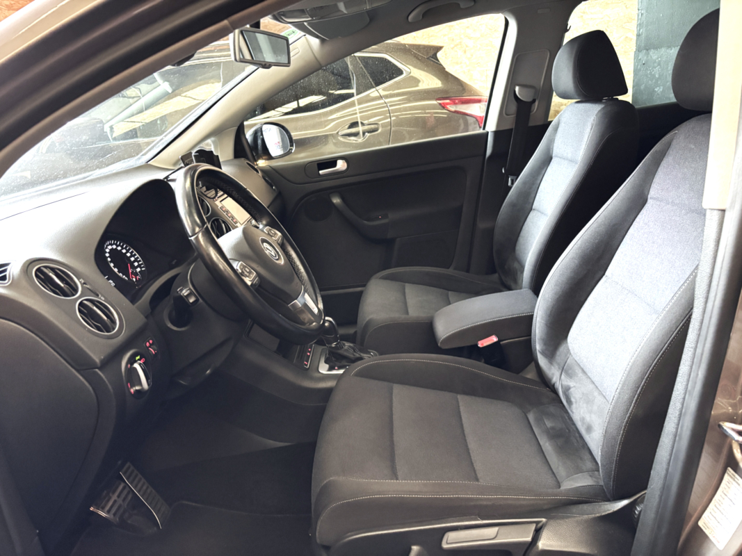 Volkswagen Golf Plus — 14