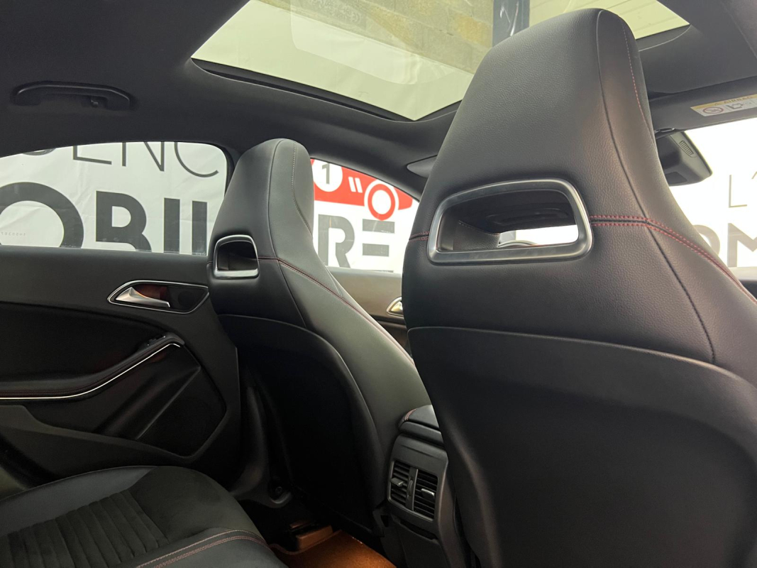 Mercedes Classe CLA — 19