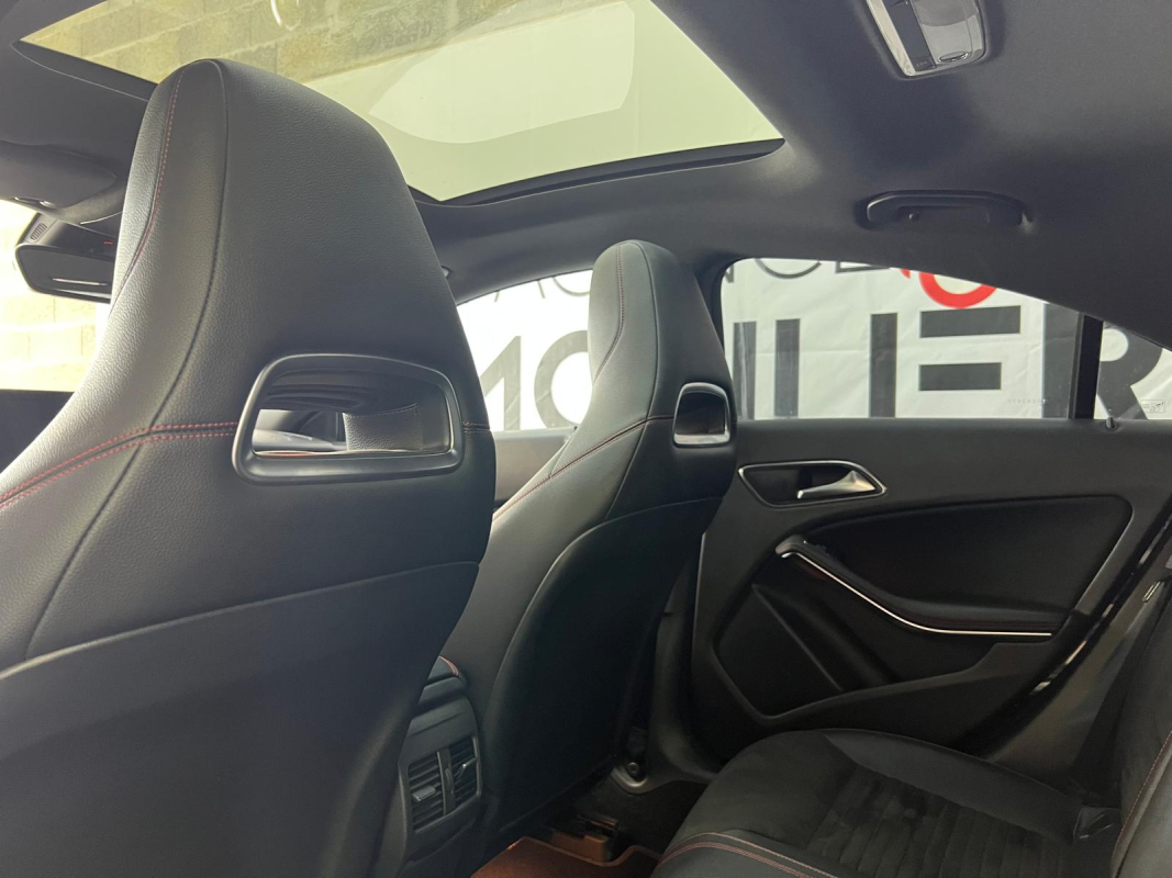 Mercedes Classe CLA — 21