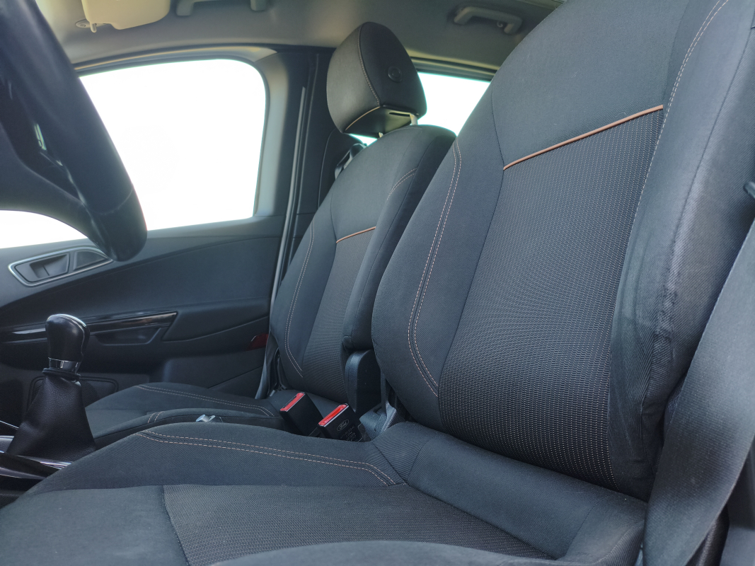 Ford B-Max — 12