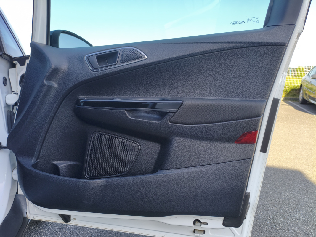 Ford B-Max — 19