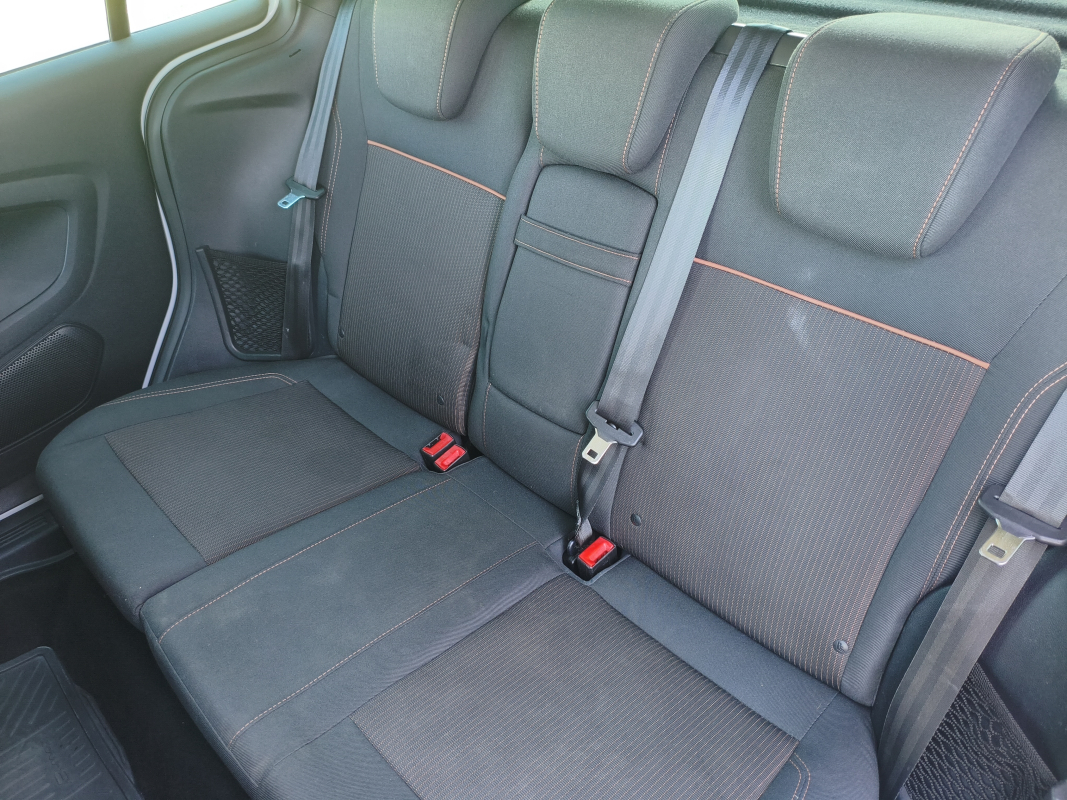 Ford B-Max — 26
