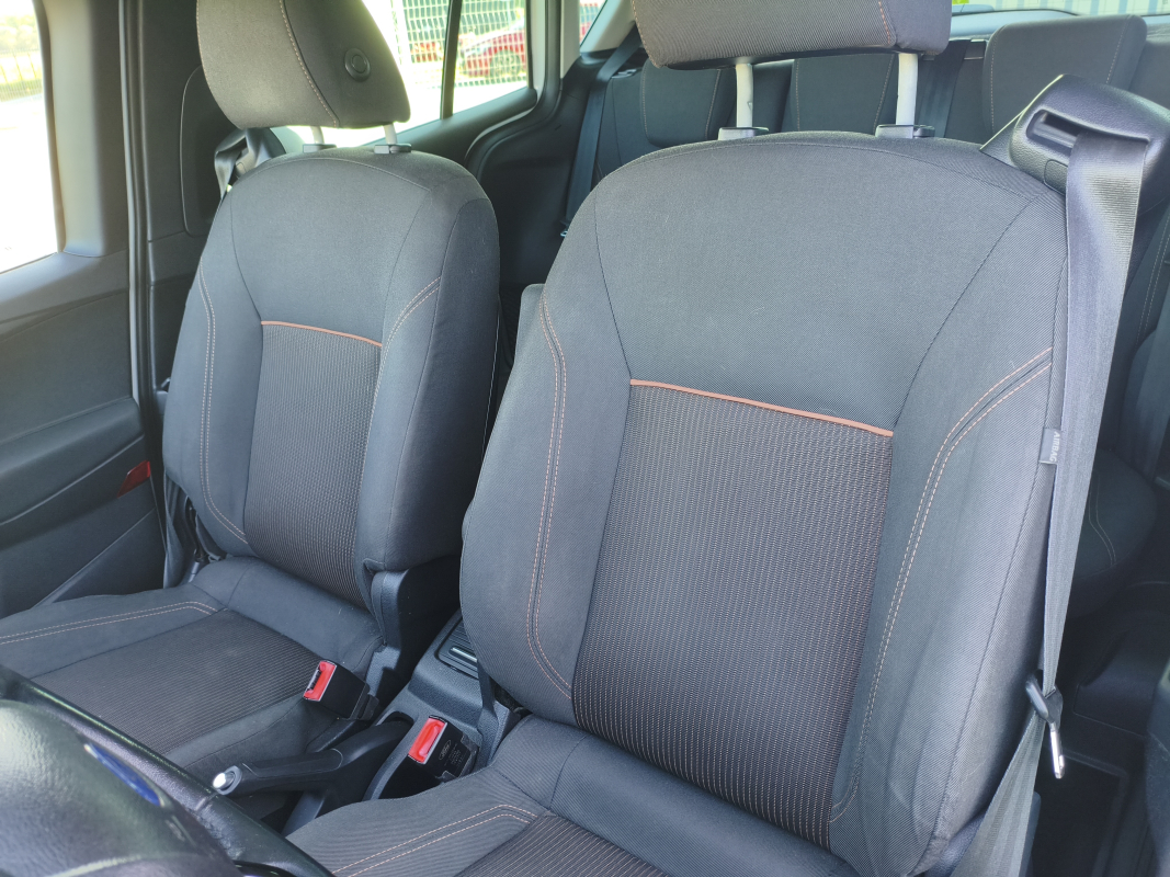 Ford B-Max — 11