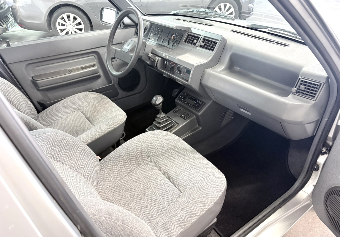 Renault Super 5 — 12