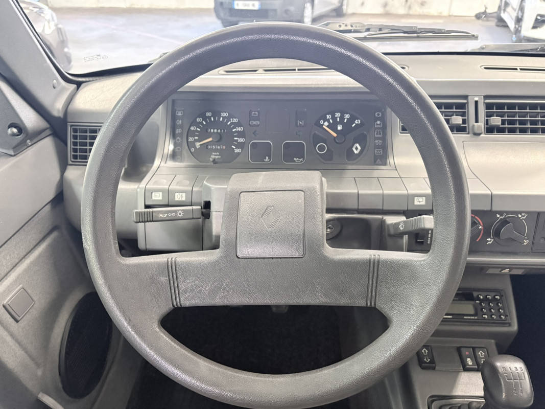 Renault Super 5 — 14