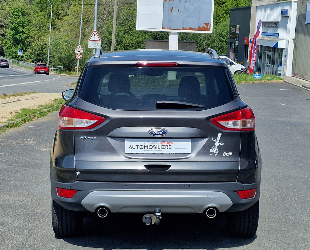 Ford Kuga — 7