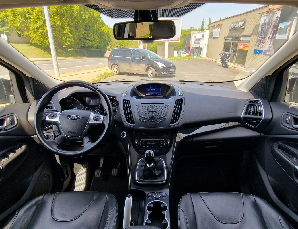Ford Kuga — 11